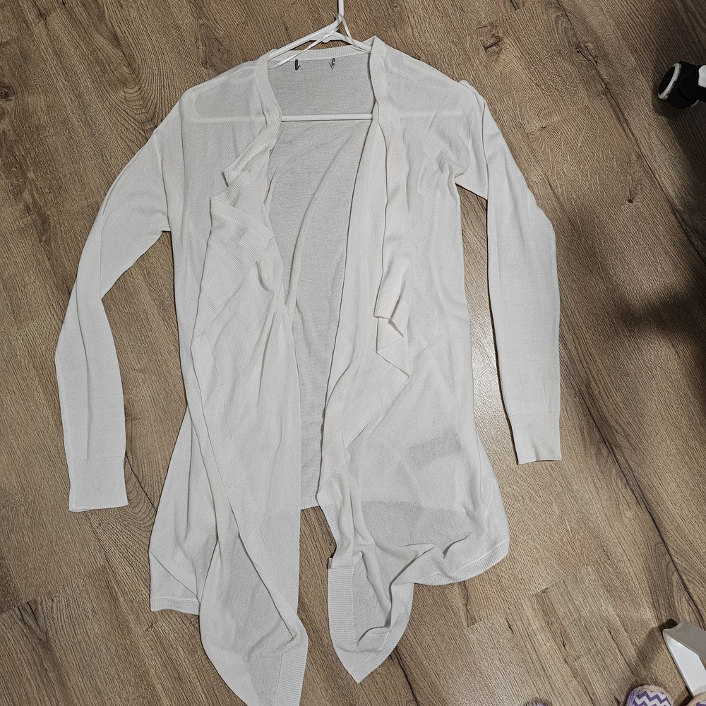 Elegant White Women's Sweater
